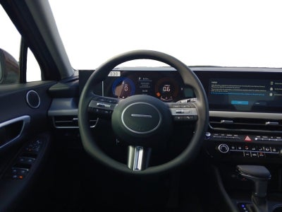 2026 Hyundai Sonata SE W/ LANE KEEPING & FOLLOWING ASSIST