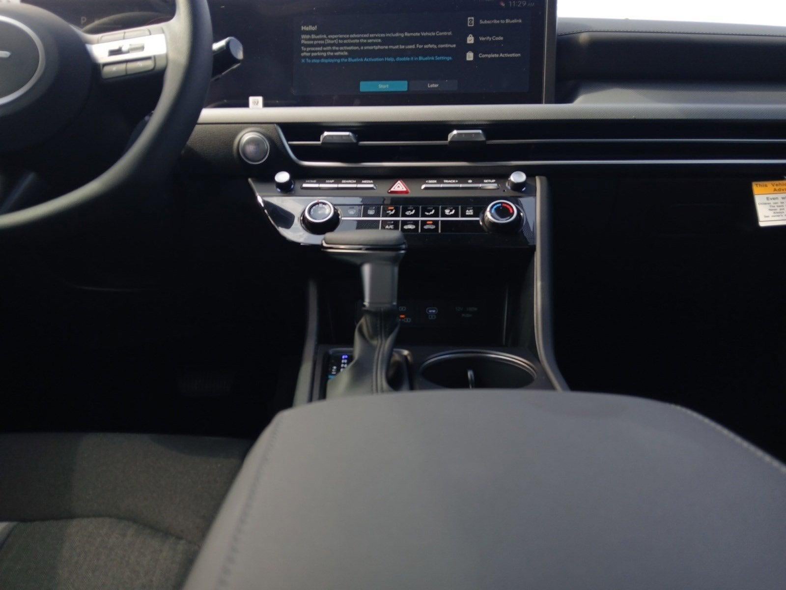 2026 Hyundai Sonata SE W/ LANE KEEPING & FOLLOWING ASSIST