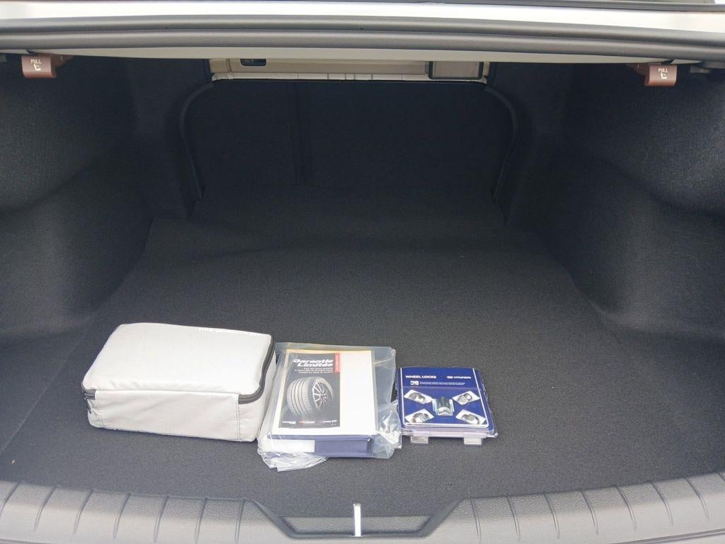 2026 Hyundai Sonata SE