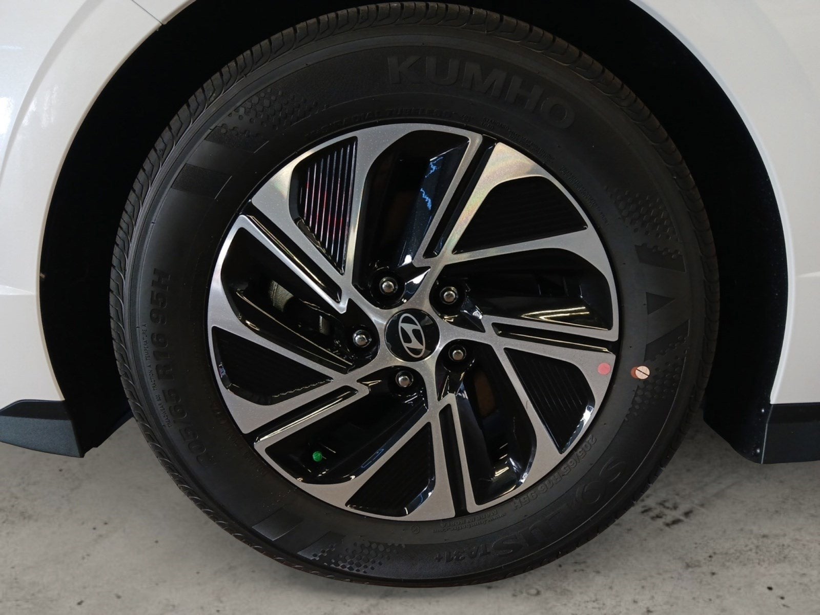 2026 Hyundai Sonata Hybrid Blue W/ REARVIEW CAMERA & DUAL CLIMATE CONTROL