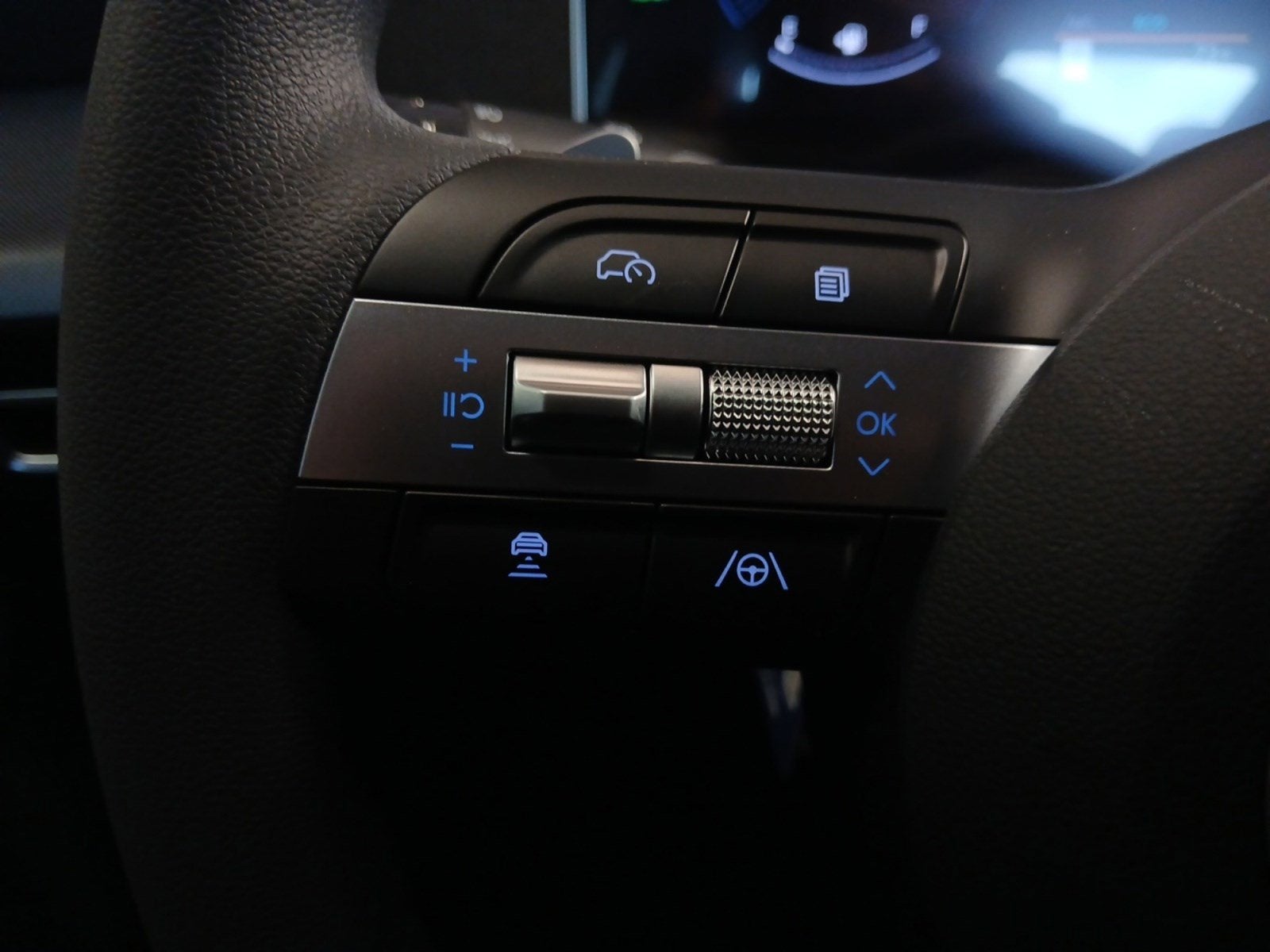 2026 Hyundai Sonata Hybrid Blue W/ REARVIEW CAMERA & DUAL CLIMATE CONTROL