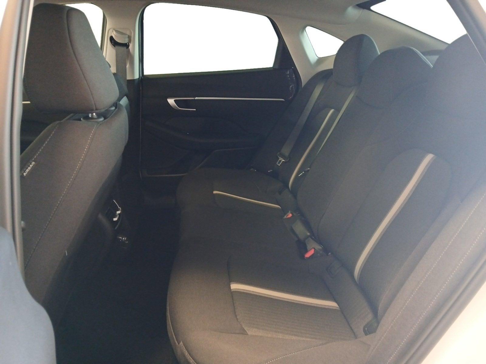 2026 Hyundai Sonata Hybrid Blue W/ REARVIEW CAMERA & DUAL CLIMATE CONTROL