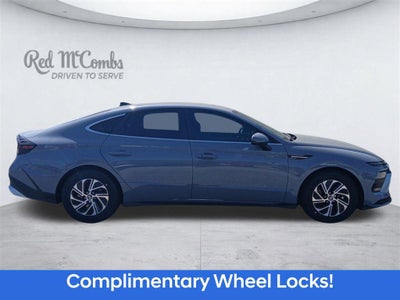 2026 Hyundai Sonata Hybrid Blue