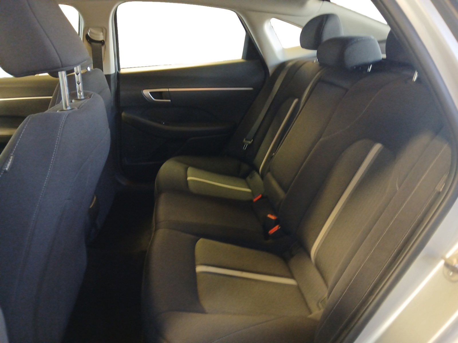 2024 Hyundai Sonata SEL W/ HEATED FRONT SEATS & BACKUP CAMERA