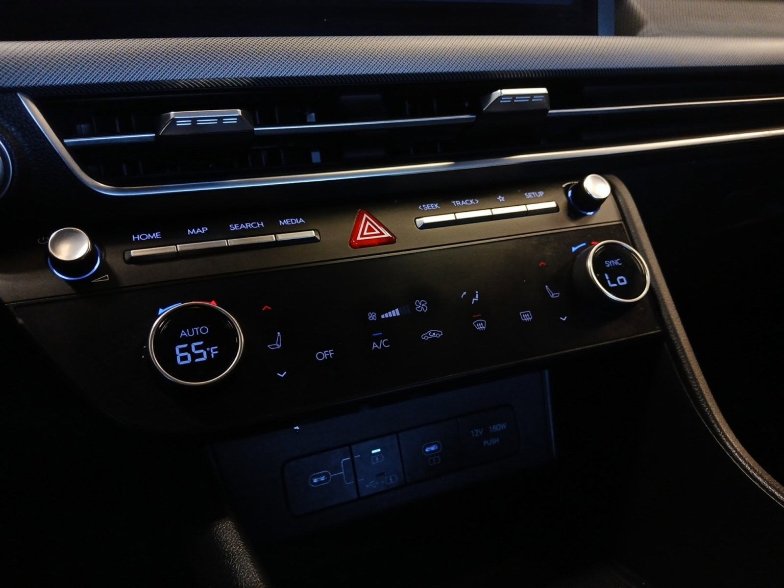 2024 Hyundai Sonata SEL W/ HEATED FRONT SEATS & BACKUP CAMERA