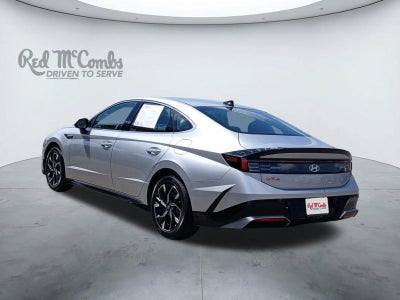 2024 Hyundai Sonata SEL W/ HEATED FRONT SEATS & BACKUP CAMERA