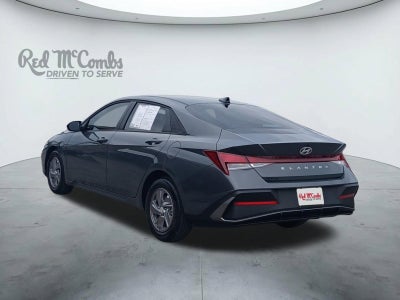 2025 Hyundai Elantra SE
