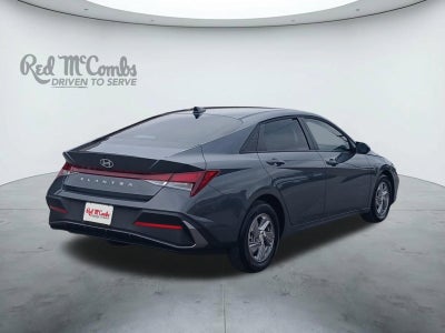 2025 Hyundai Elantra SE