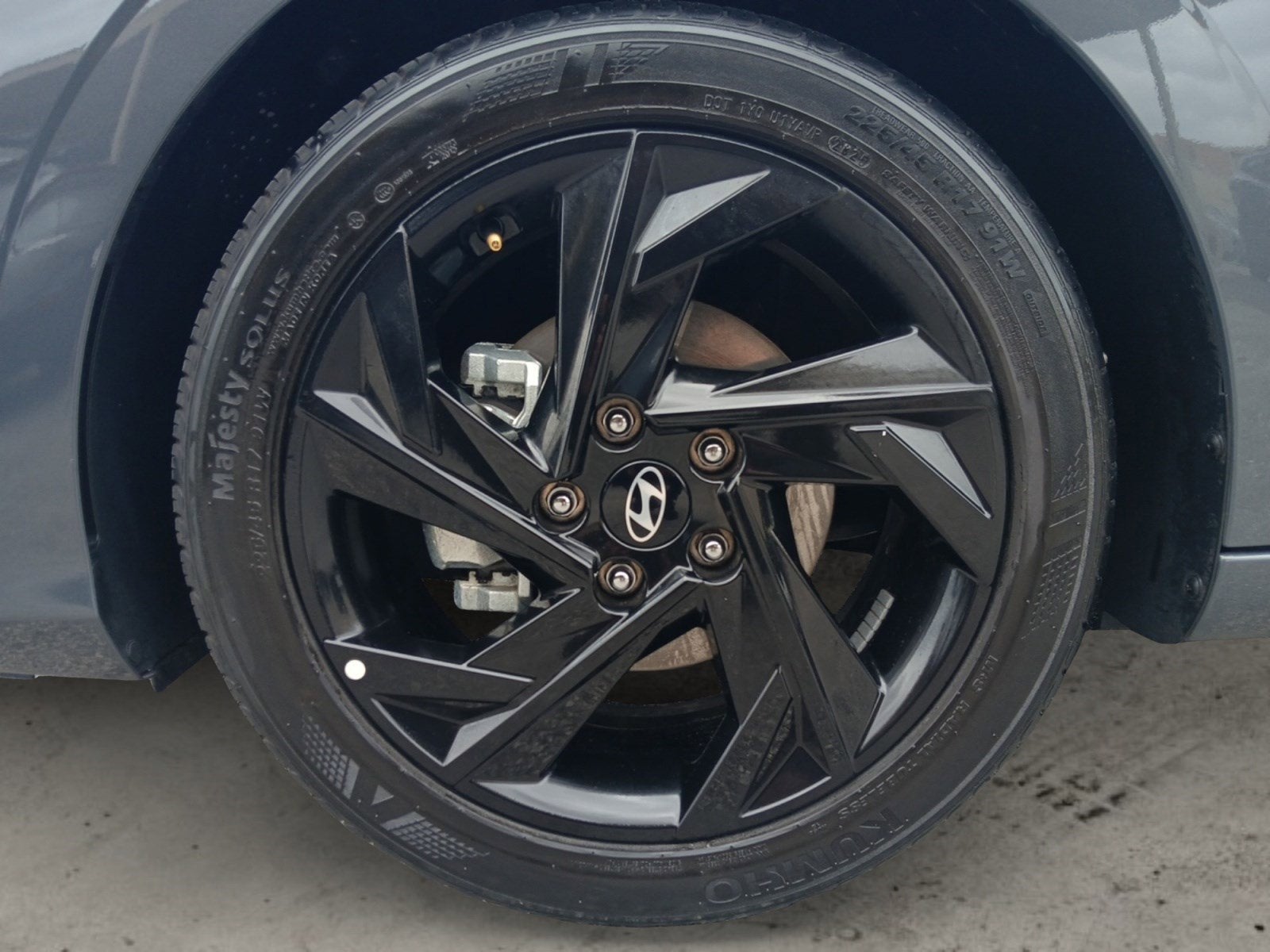 2026 Hyundai Elantra SEL Sport W/ FORWARD COLLISION AVOIDANCE ASSIST