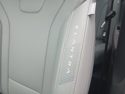 2025 Hyundai Elantra Hybrid Limited