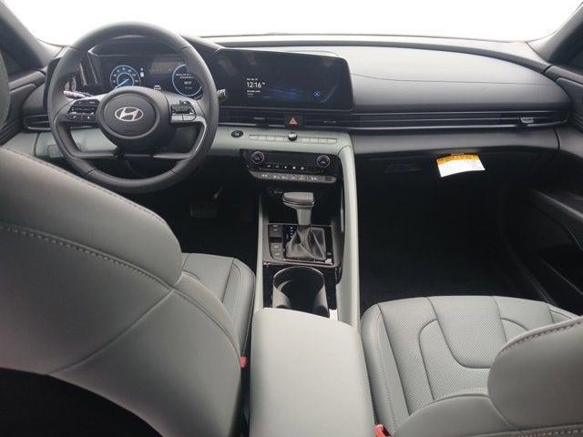 2025 Hyundai Elantra Hybrid Limited