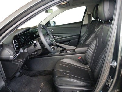 2025 Hyundai Elantra Hybrid Limited