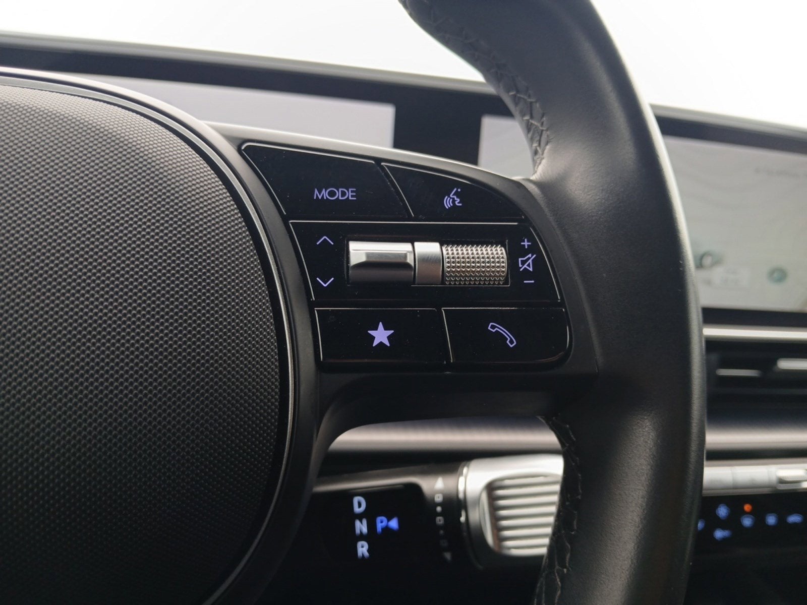 2024 Hyundai IONIQ 6 SE W/ NAVIGATION & BACK-UP CAMERA