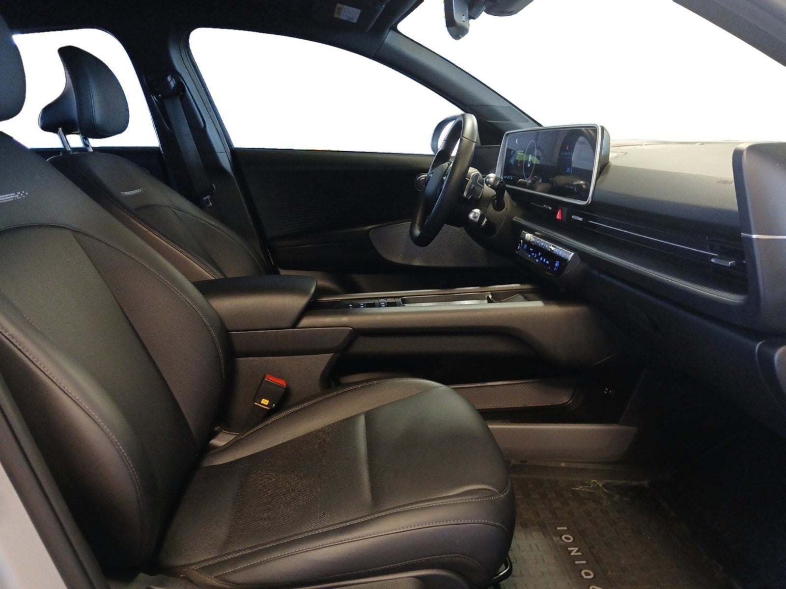 2024 Hyundai IONIQ 6 SEL