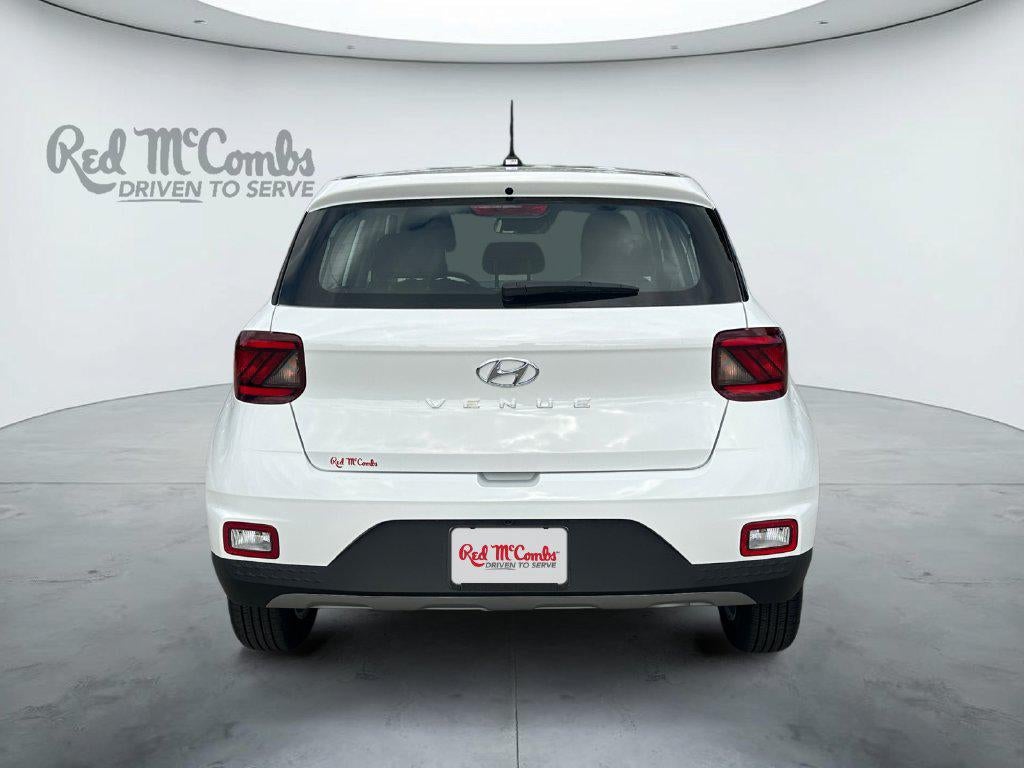 2026 Hyundai Venue SE