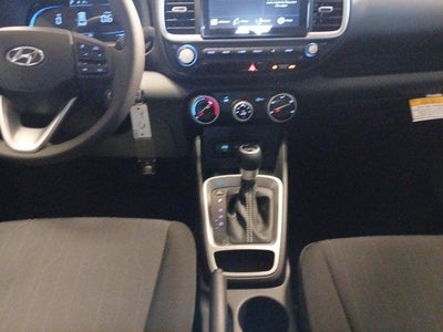 2026 Hyundai Venue SE