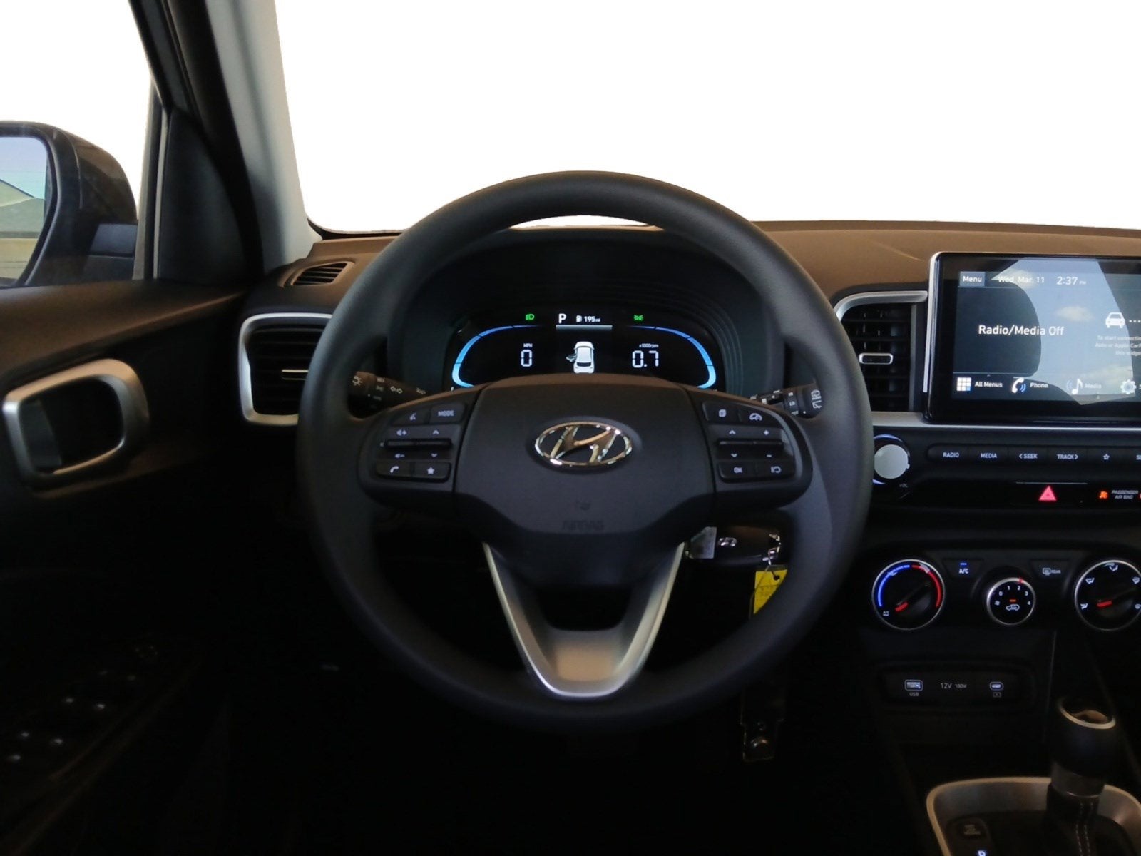 2026 Hyundai Venue SE