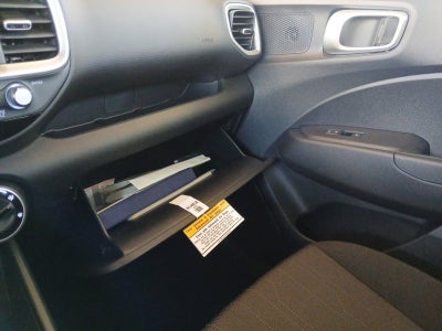 2026 Hyundai Venue SE