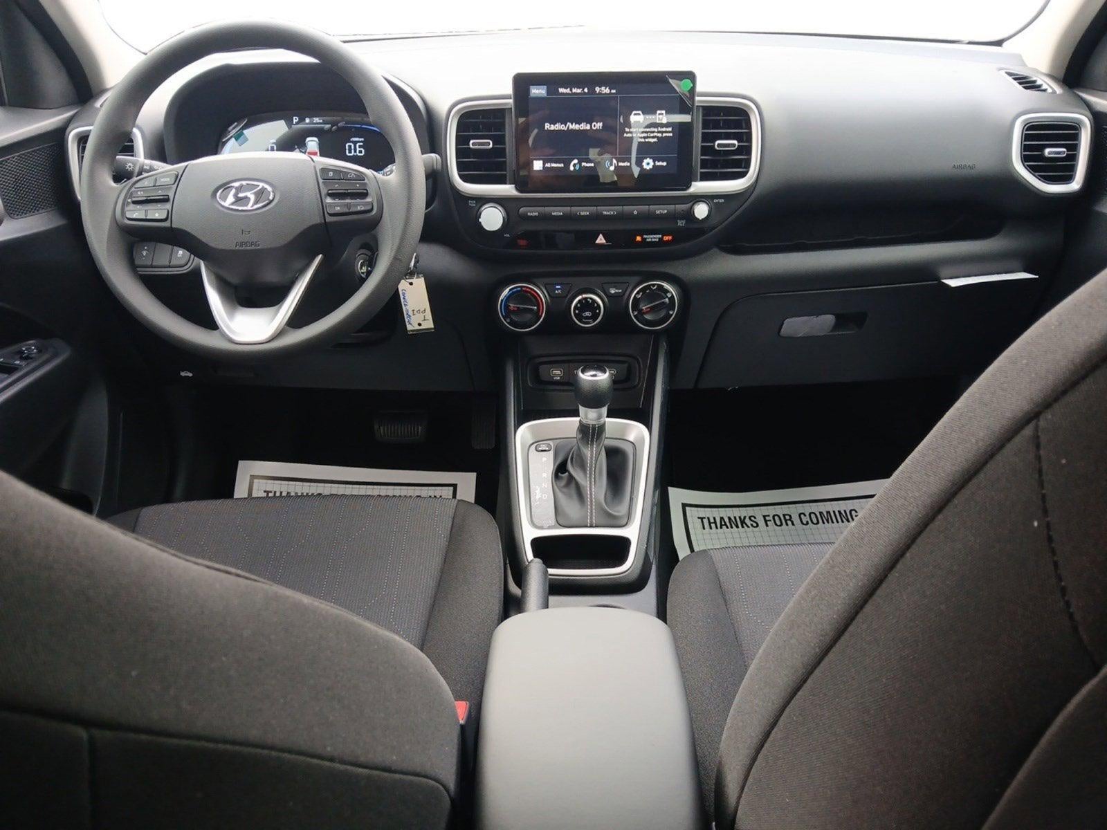 2026 Hyundai Venue SE