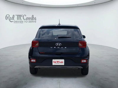 2026 Hyundai Venue SE