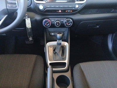 2025 Hyundai Venue SE