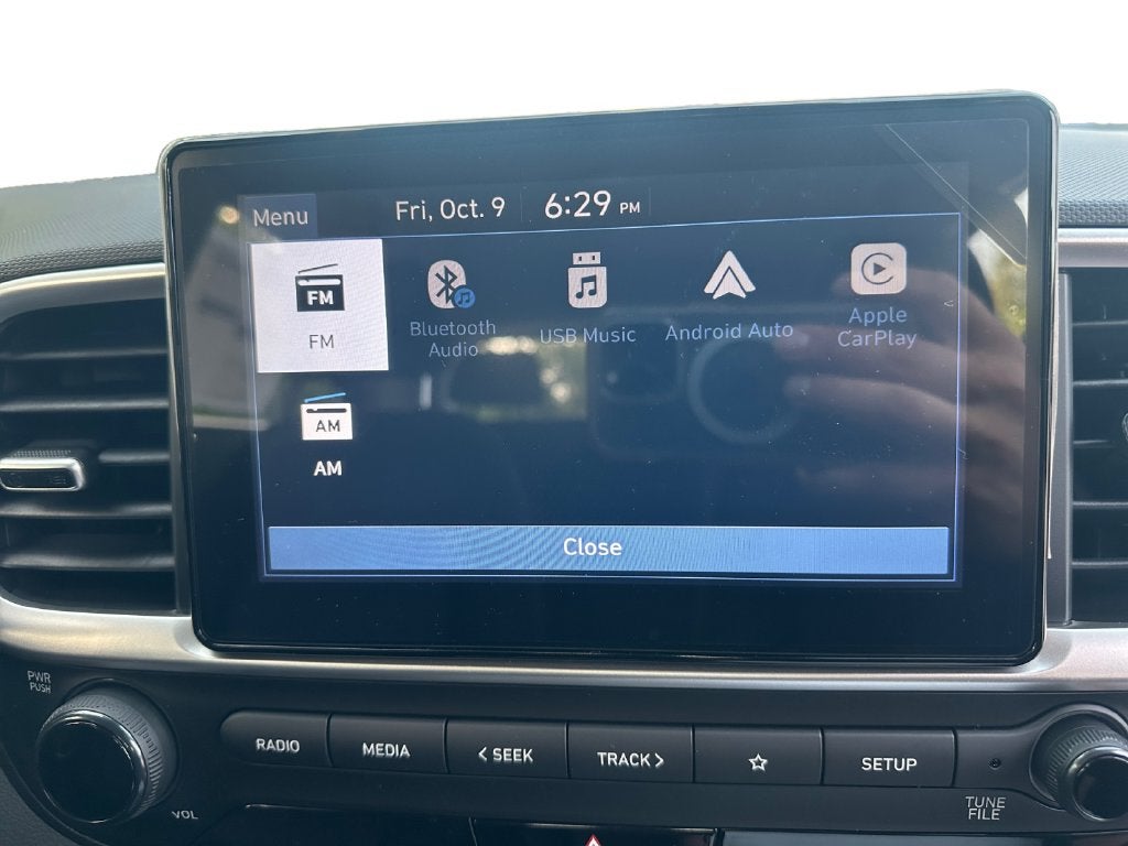 2026 Hyundai Venue SE