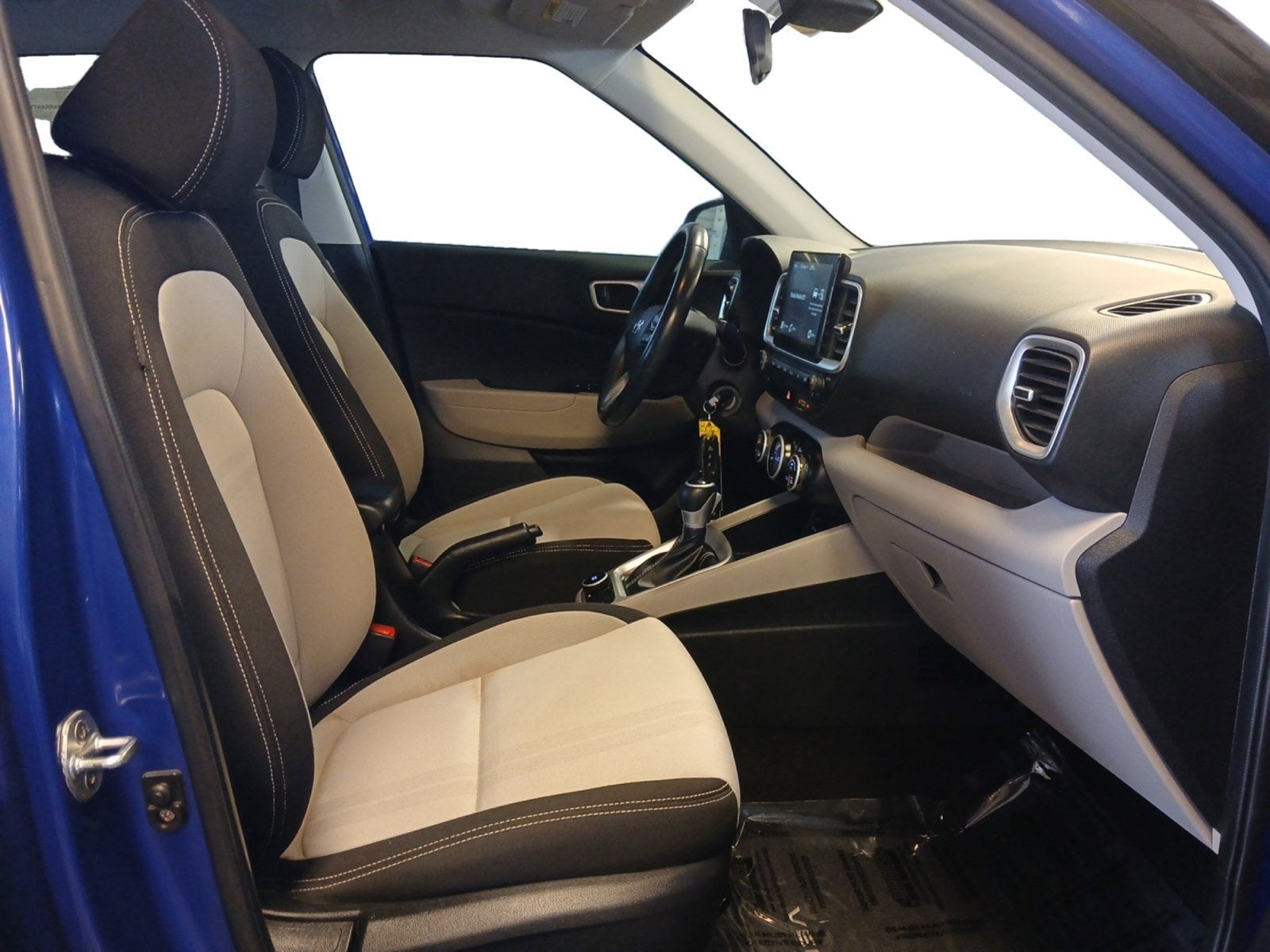 2021 Hyundai Venue SEL