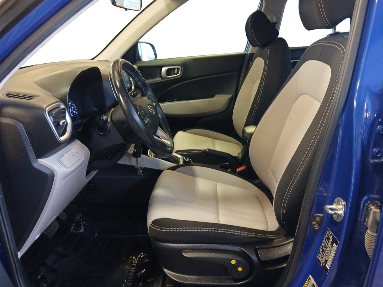 2021 Hyundai Venue SEL
