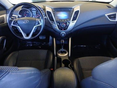 2013 Hyundai Veloster w/Black Int