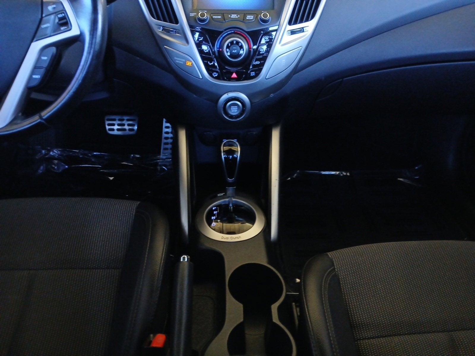 2013 Hyundai Veloster w/Black Int