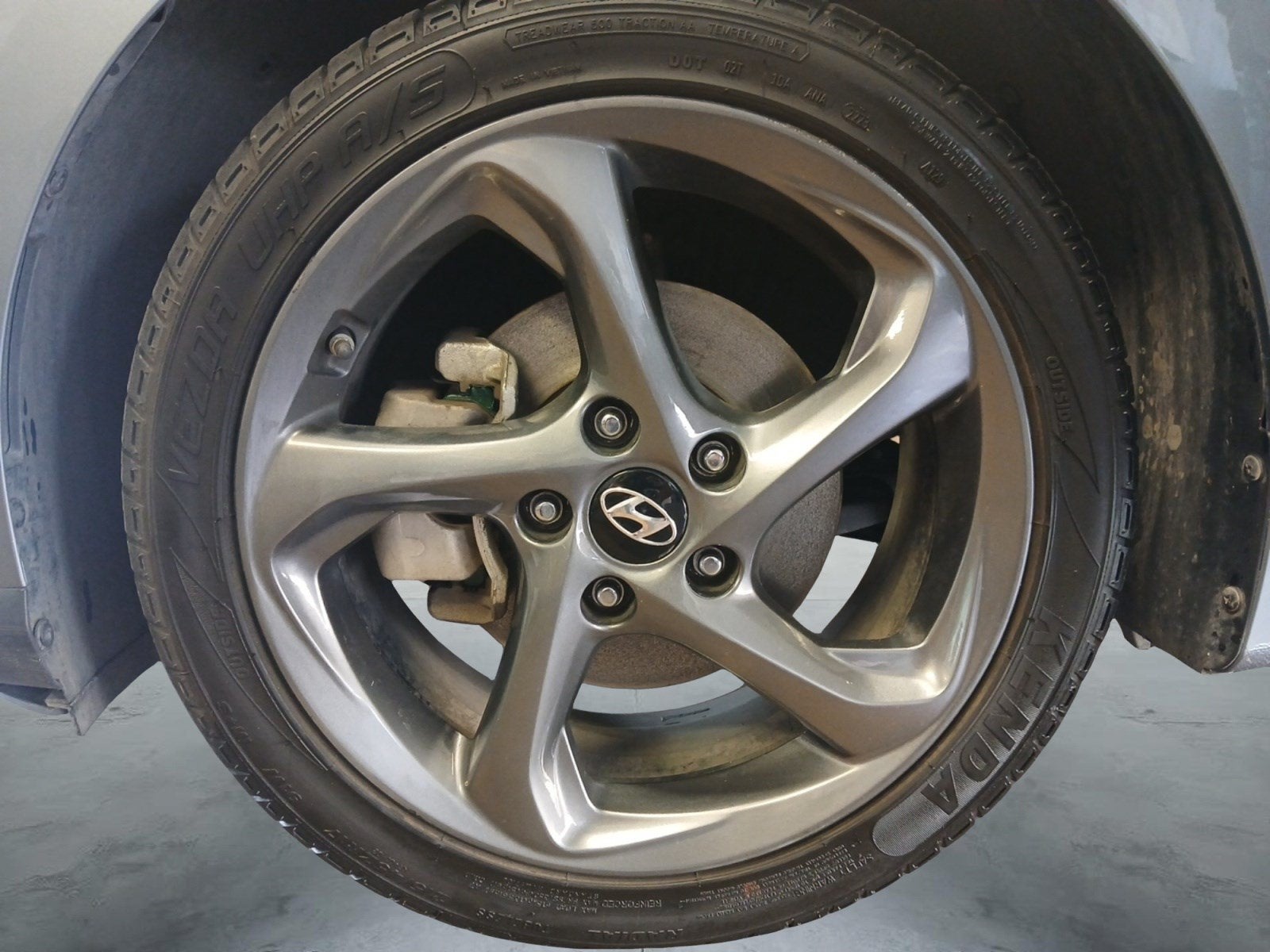 2019 Hyundai Veloster 2.0