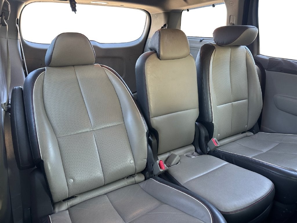 2017 Kia Sedona LX