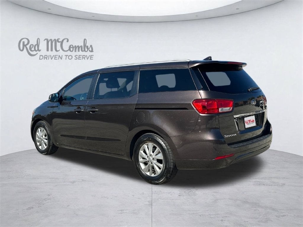 2017 Kia Sedona LX