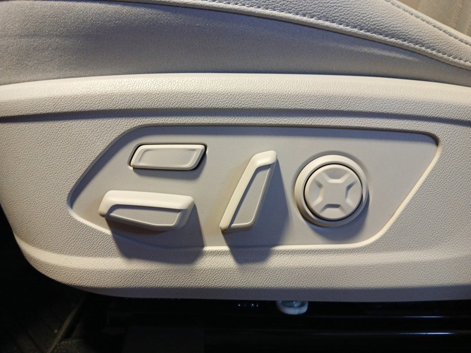 2023 Kia Sorento Plug-In Hybrid SX Prestige 3RD ROW WITH FORWARD COLLISION ASSIST