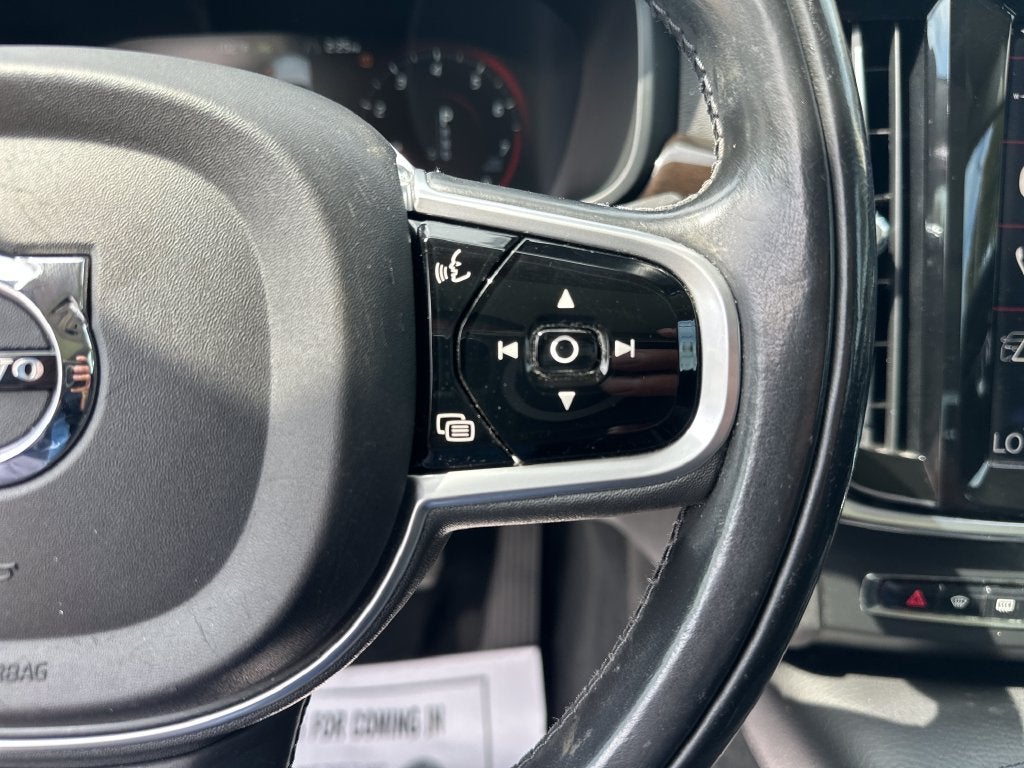 2018 Volvo S90 T5 Momentum