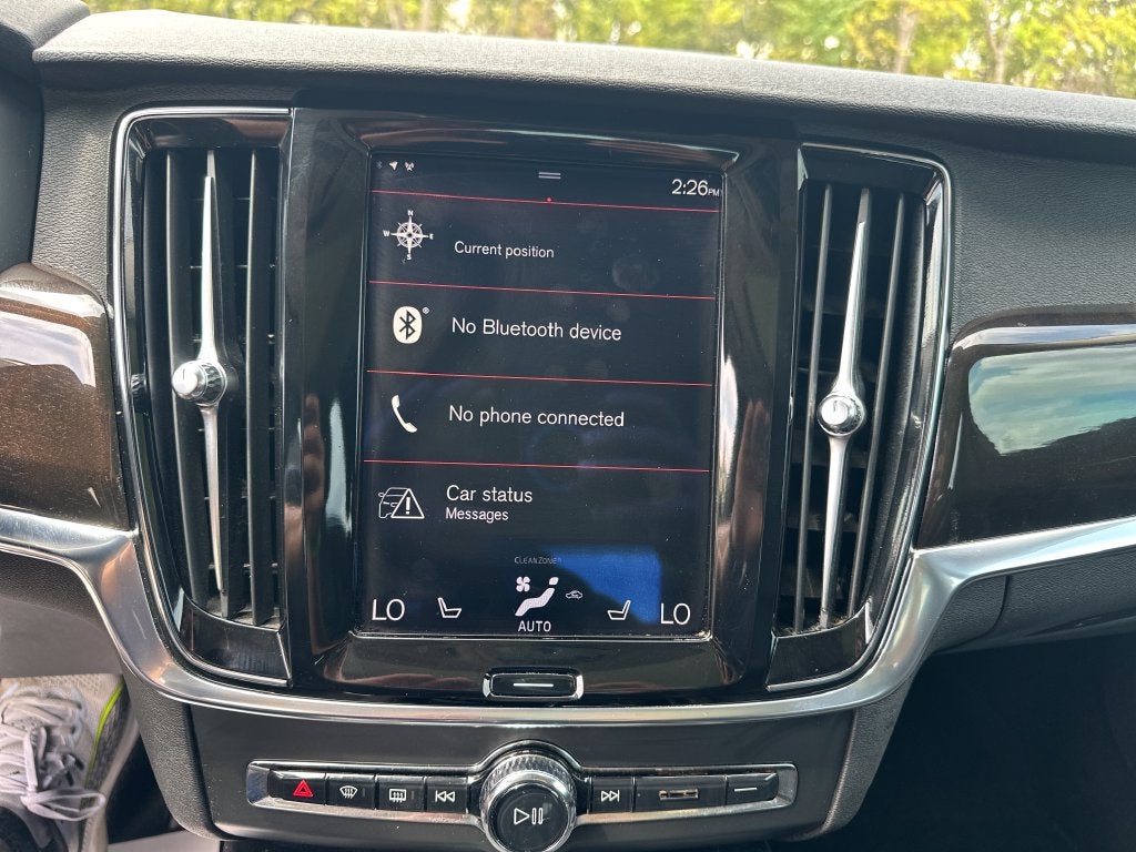 2018 Volvo S90 T5 Momentum