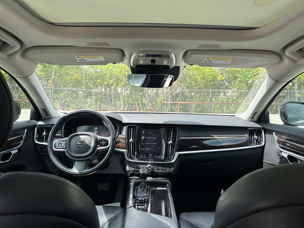 2018 Volvo S90 T5 Momentum