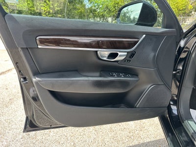 2018 Volvo S90 T5 Momentum