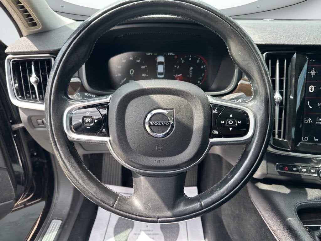 2018 Volvo S90 T5 Momentum