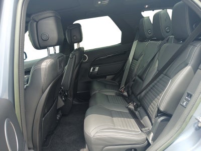 2023 Land Rover Discovery Metropolitan Edition
