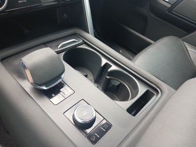 2023 Land Rover Discovery Metropolitan Edition