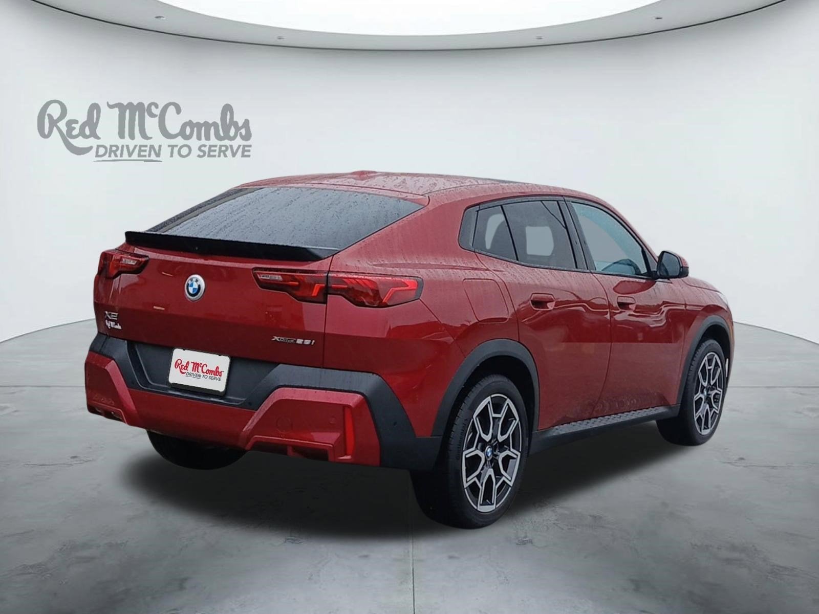2025 BMW X2 xDrive28i W/ PANORAMIC ROOF & HEADS-UP DISPLAY