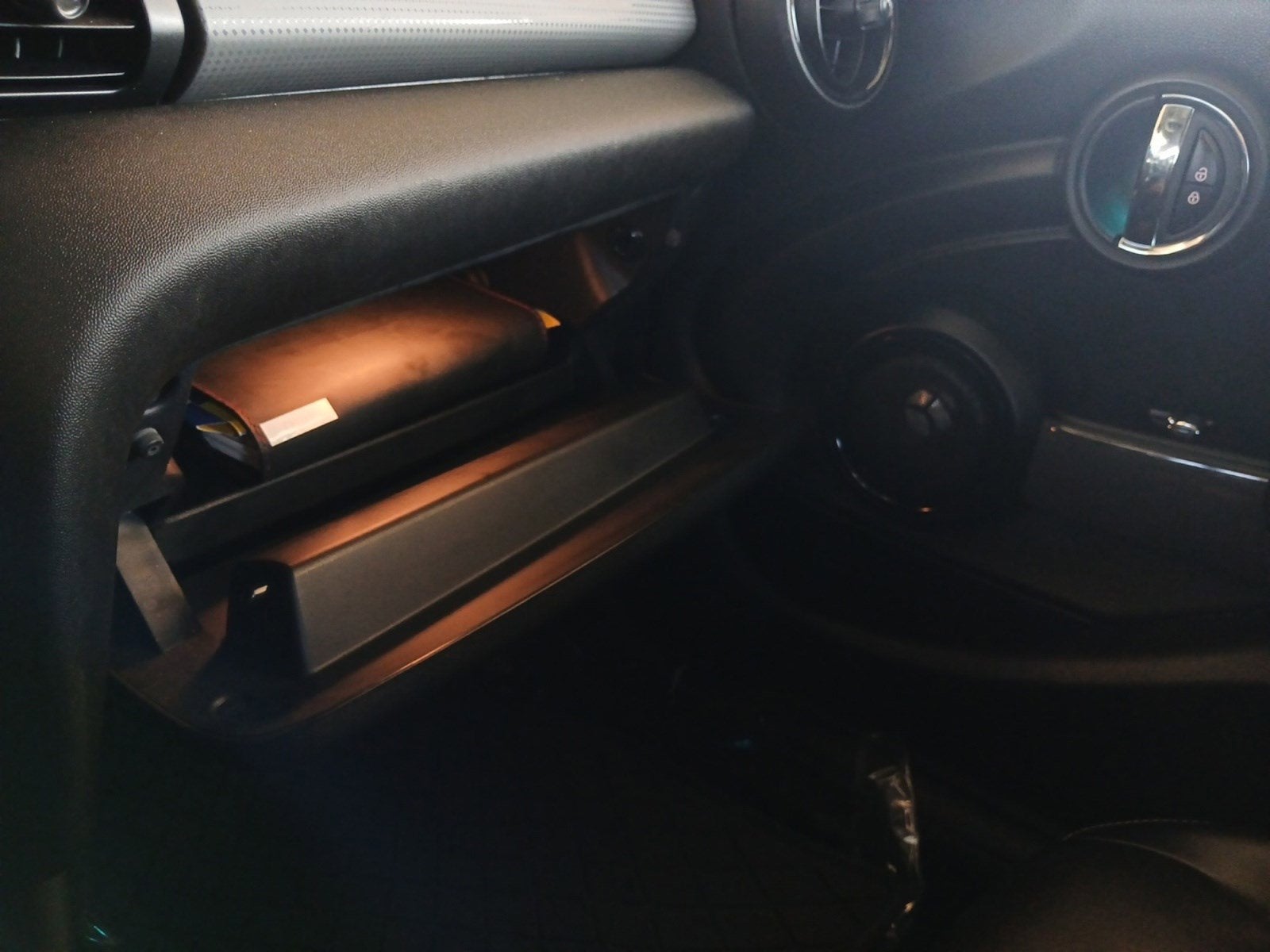 2015 MINI Cooper Base