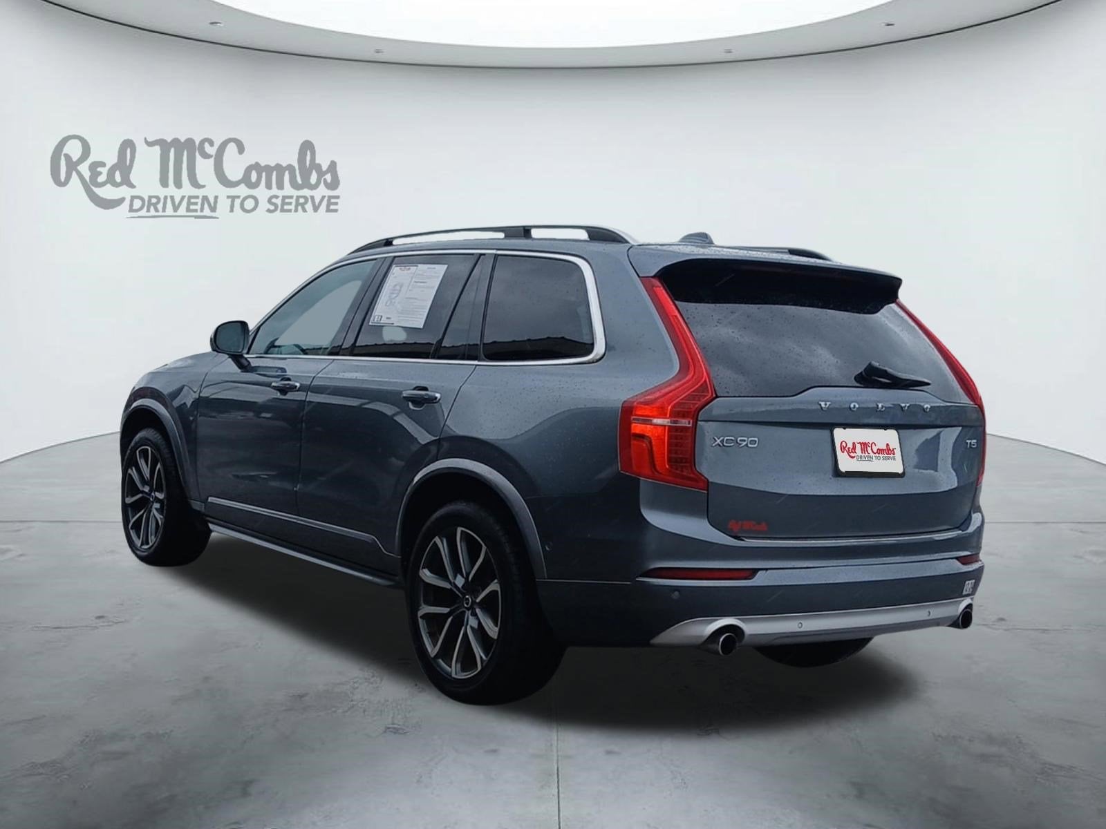2018 Volvo XC90 T5 Momentum 3RD ROW SEAT W/ 7 PASSENGER CAPACITY