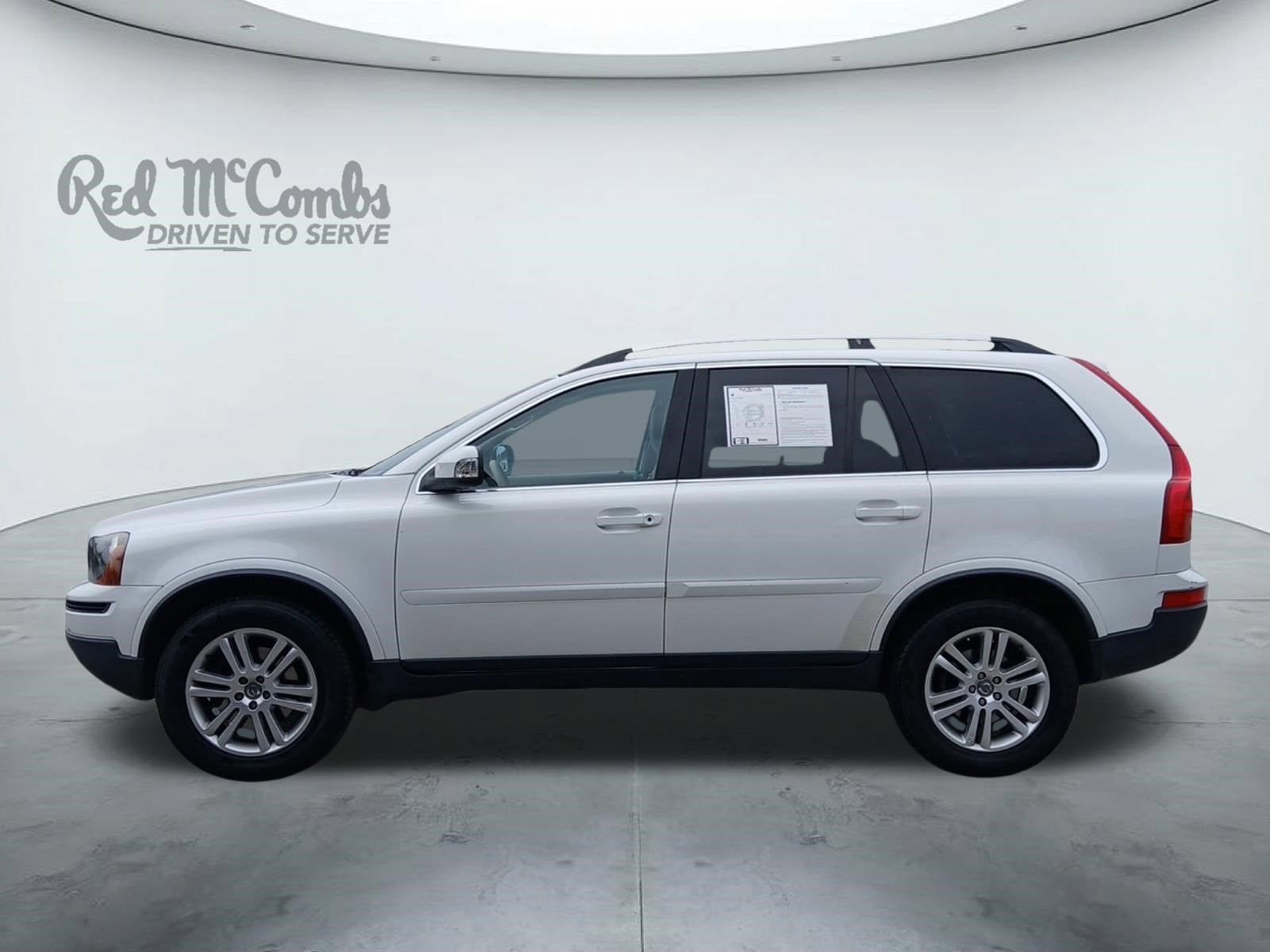 2011 Volvo XC90 3.2 W/ LEATHER & REAR PARK ASSIST