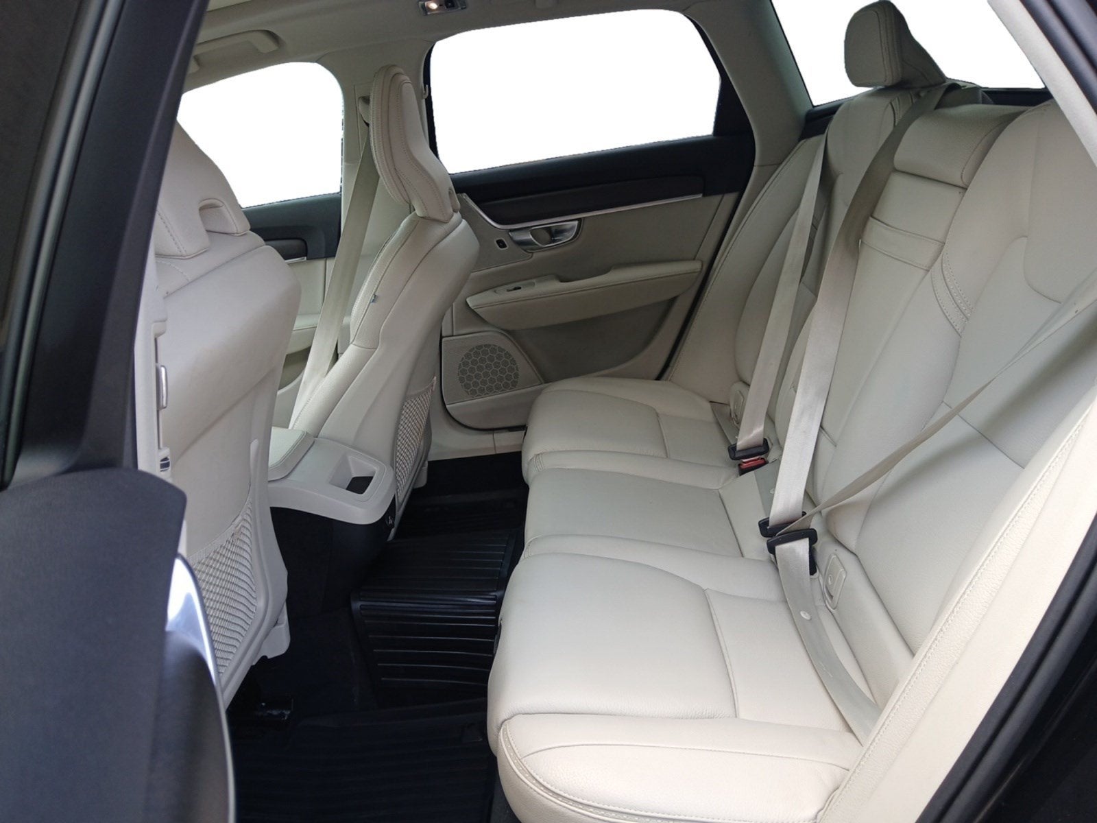 2019 Volvo V90 Cross Country T6 AWD