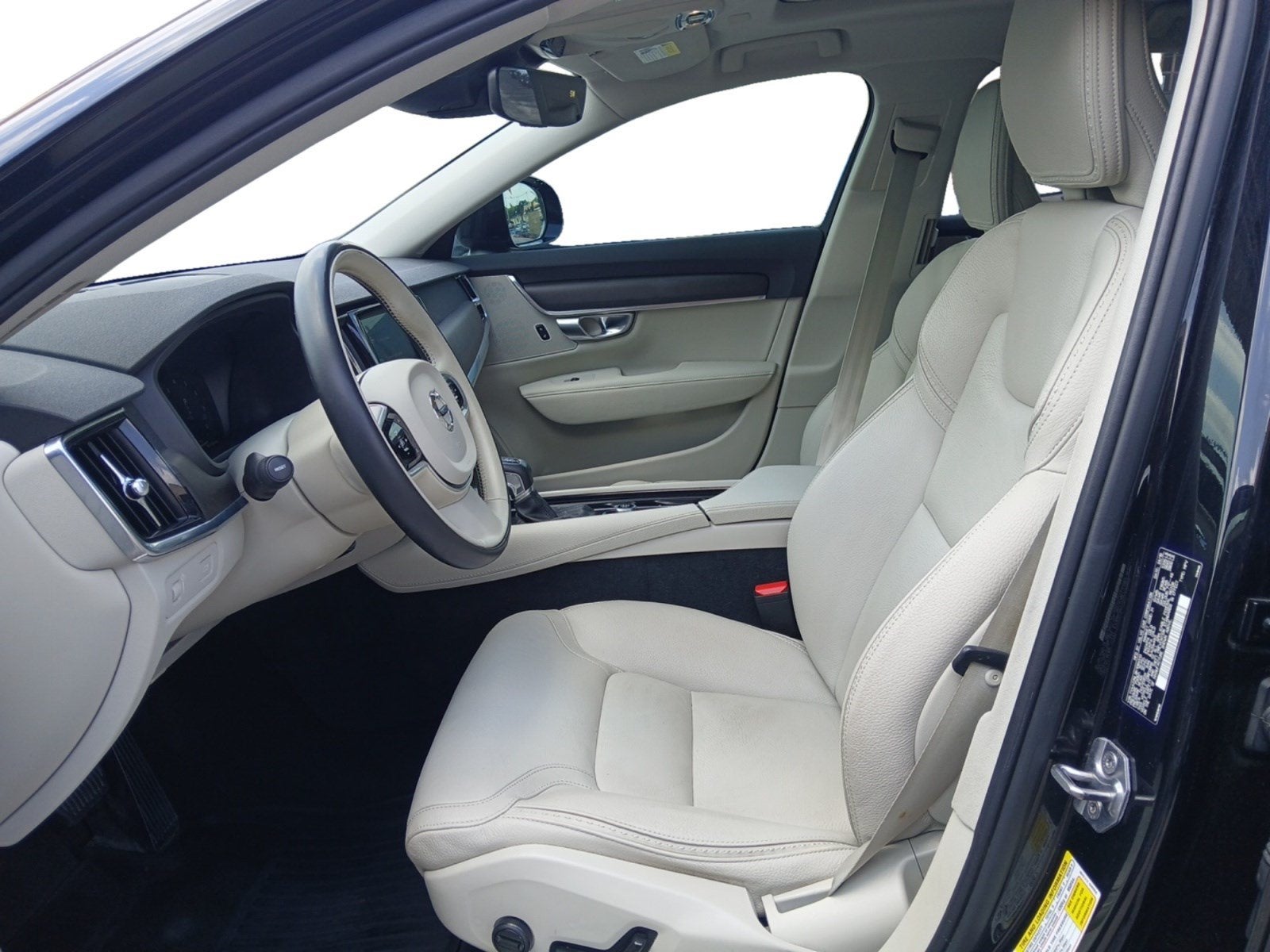 2019 Volvo V90 Cross Country T6 AWD