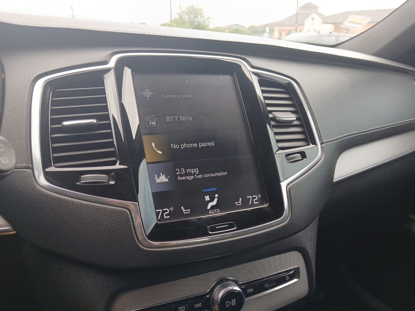 2019 Volvo XC90 T6 R-Design
