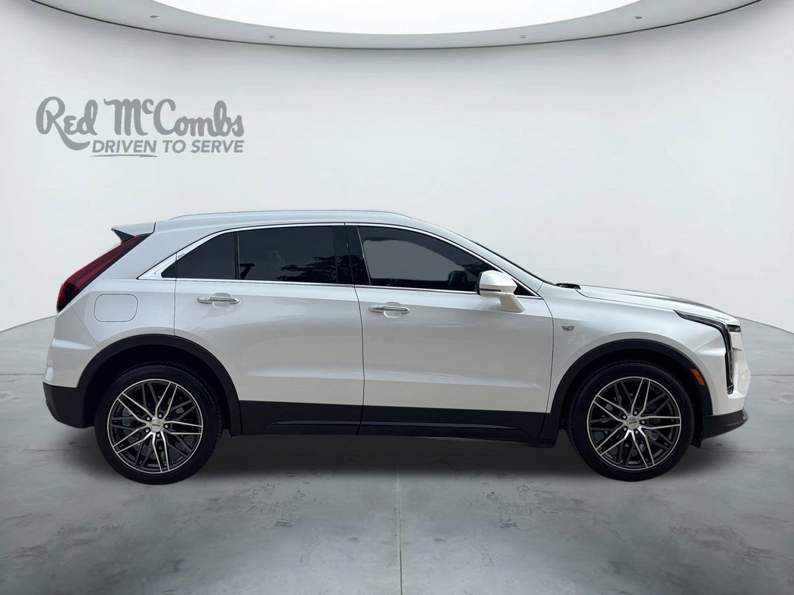 2024 Cadillac XT4 FWD Premium Luxury