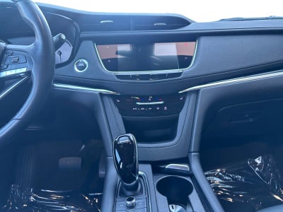 2022 Cadillac XT6 Luxury